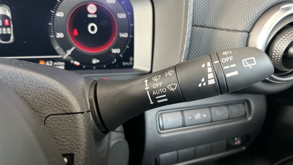 Used Nissan Juke 2025 for sale - 76868750: Photo 28