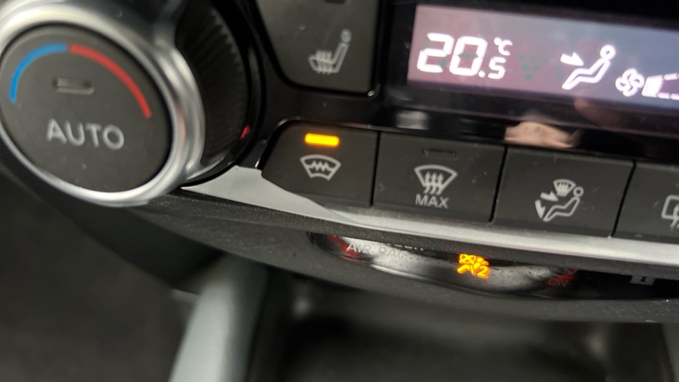 Used Nissan Juke 2020 for sale - 76593752: Photo 43