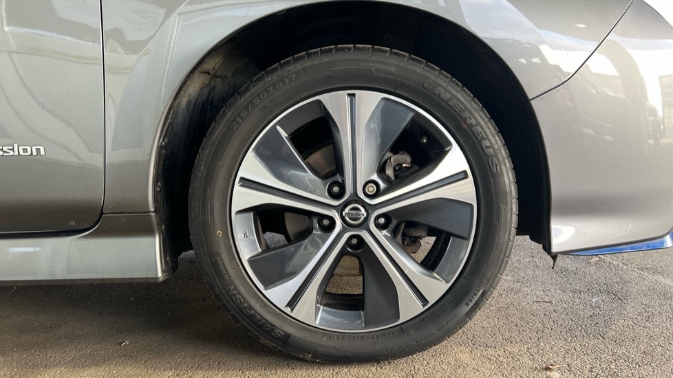 Used Nissan Leaf 2020 for sale - 76971459: Photo 24