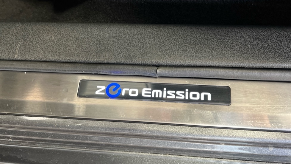 Used Nissan Leaf 2020 for sale - 76971459: Photo 29