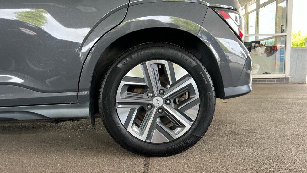 Used Hyundai KONA 2023 for sale - 75943252: Photo 18