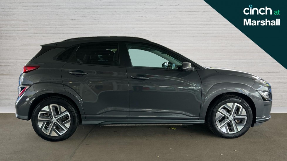 Used Hyundai KONA 2023 for sale - 75943252: Photo 2