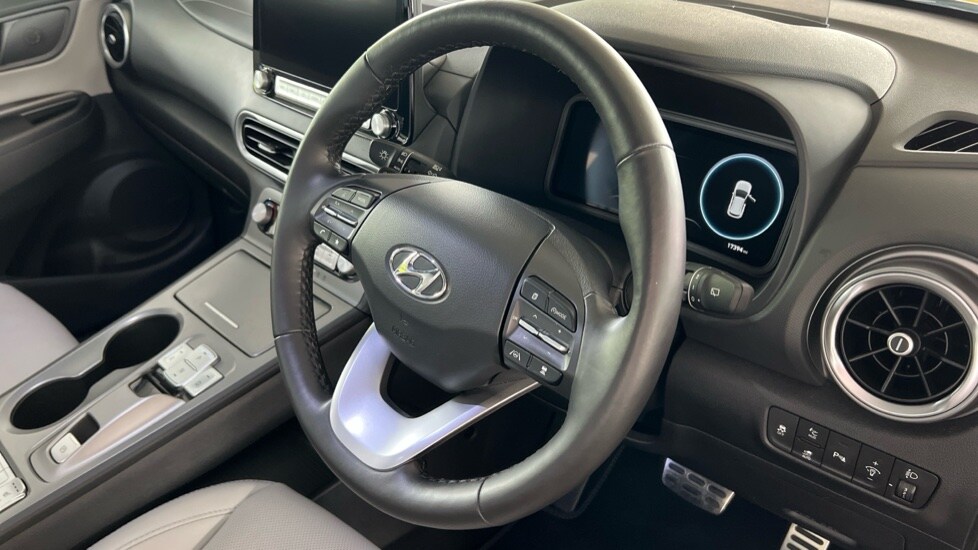 Used Hyundai KONA 2023 for sale - 75943252: Photo 9