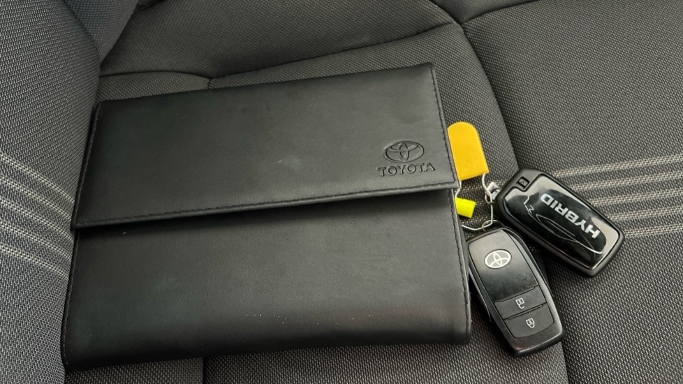 Used Toyota Yaris Cross 2022 for sale - 76888794: Photo 21