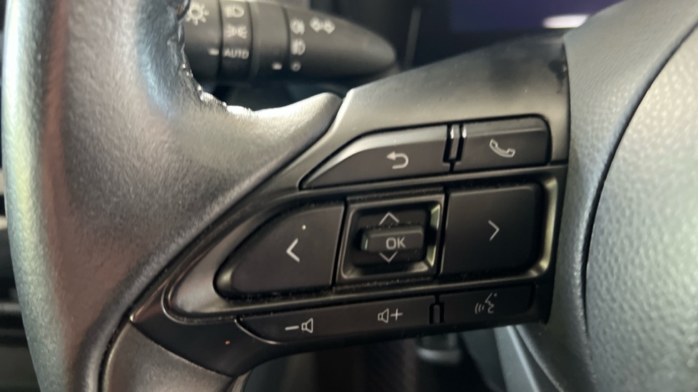 Used Toyota Yaris Cross 2022 for sale - 76888794: Photo 25