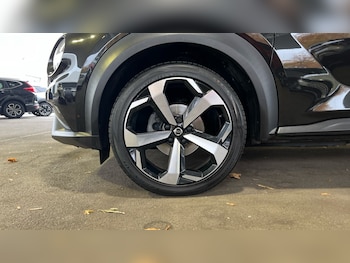 Used Nissan Juke 2021 for sale - 76428103: Photo