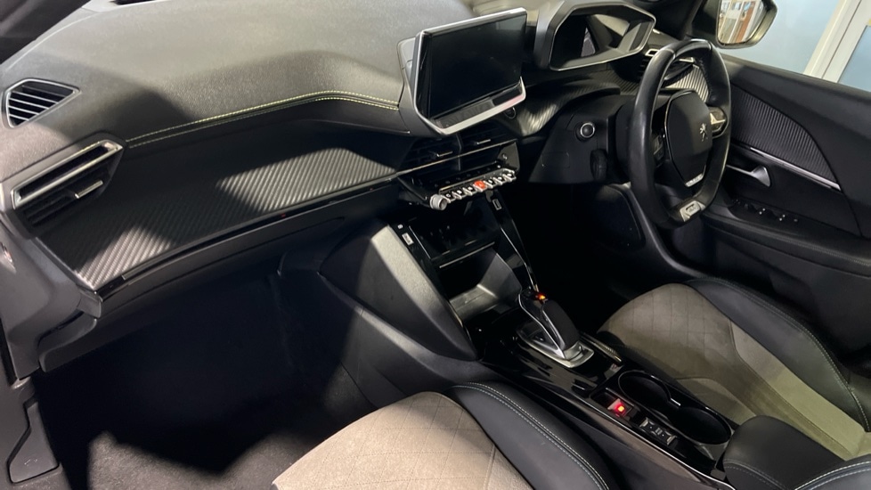 Used Peugeot 2008 2021 for sale - 76874815: Photo 10