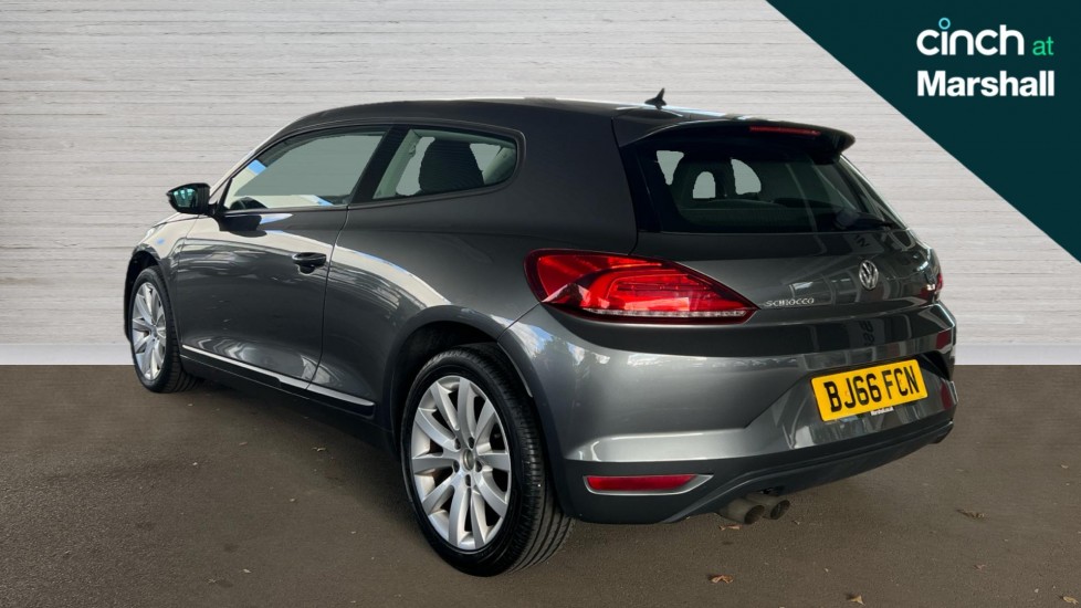 Used Volkswagen Scirocco 2016 for sale - 76062061: Photo 5
