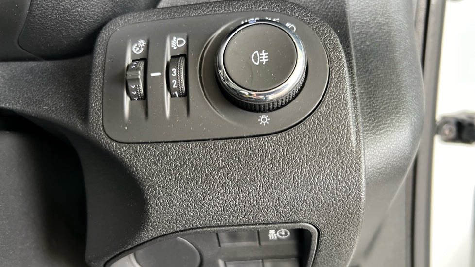 Used Vauxhall Combo 2022 for sale - 76869111: Photo 42