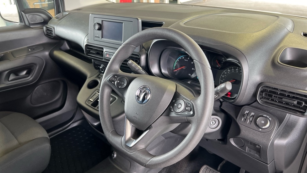 Used Vauxhall Combo 2022 for sale - 76869111: Photo 9