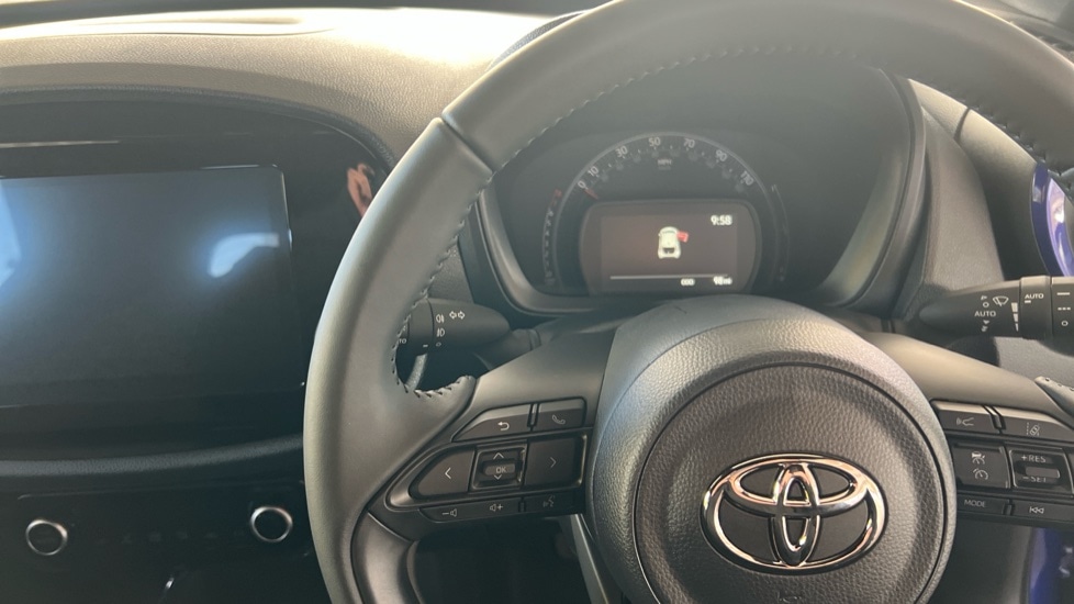 Used Toyota Aygo X 2025 for sale - 76528905: Photo 12