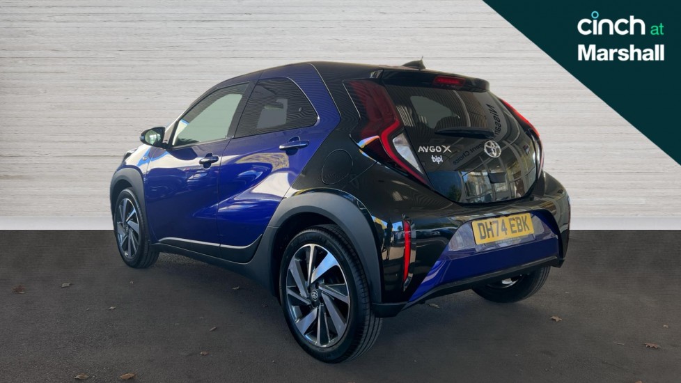 Used Toyota Aygo X 2025 for sale - 76528905: Photo 5