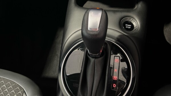 Used Nissan Juke 2022 for sale - 76328074: Photo 28