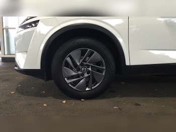 Used Nissan Qashqai 2022 for sale - 76328219: Photo 4
