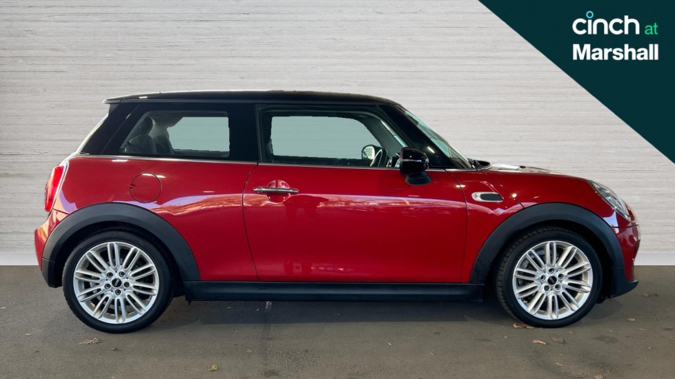 Used MINI Hatch 2017 for sale - 76684327: Photo 2