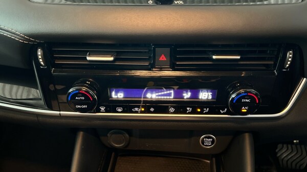 Used Nissan Qashqai 2023 for sale - 75229858: Photo 44