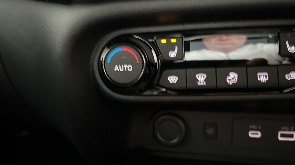 Used Nissan Juke 2024 for sale - 75629694: Photo 37