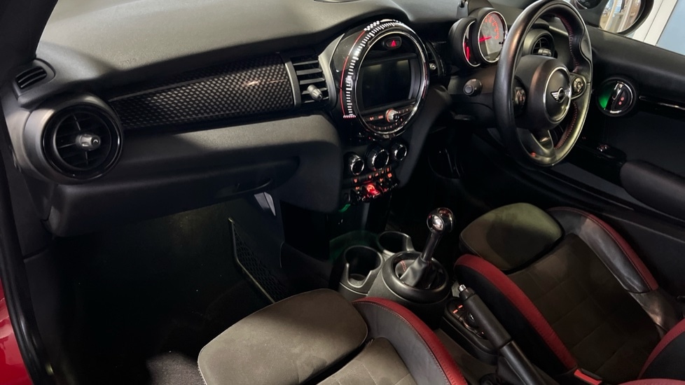 Used MINI Hatch 2018 for sale - 76971478: Photo 10