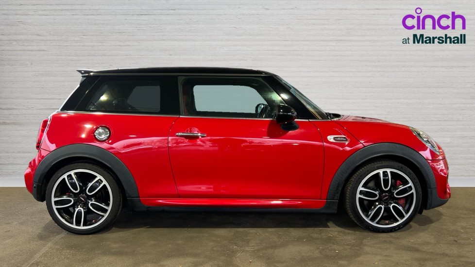 Used MINI Hatch 2018 for sale - 76971478: Photo 2