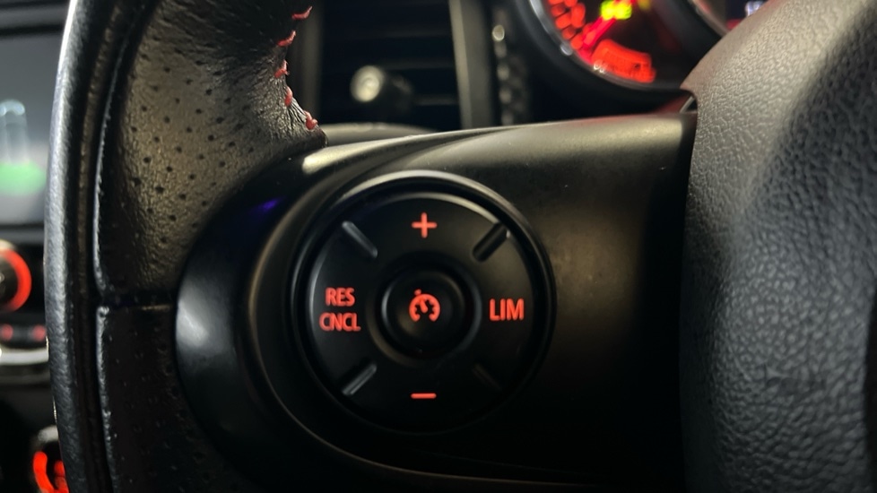 Used MINI Hatch 2018 for sale - 76971478: Photo 23