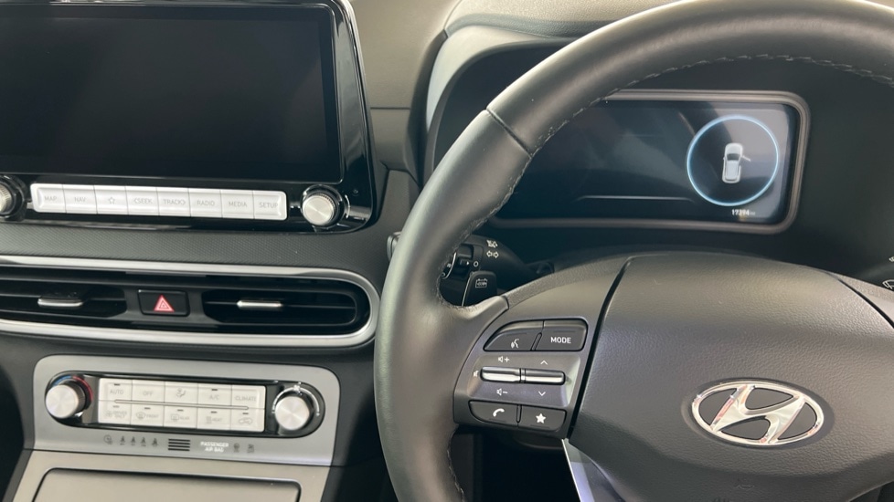 Used Hyundai KONA 2023 for sale - 76647819: Photo 12