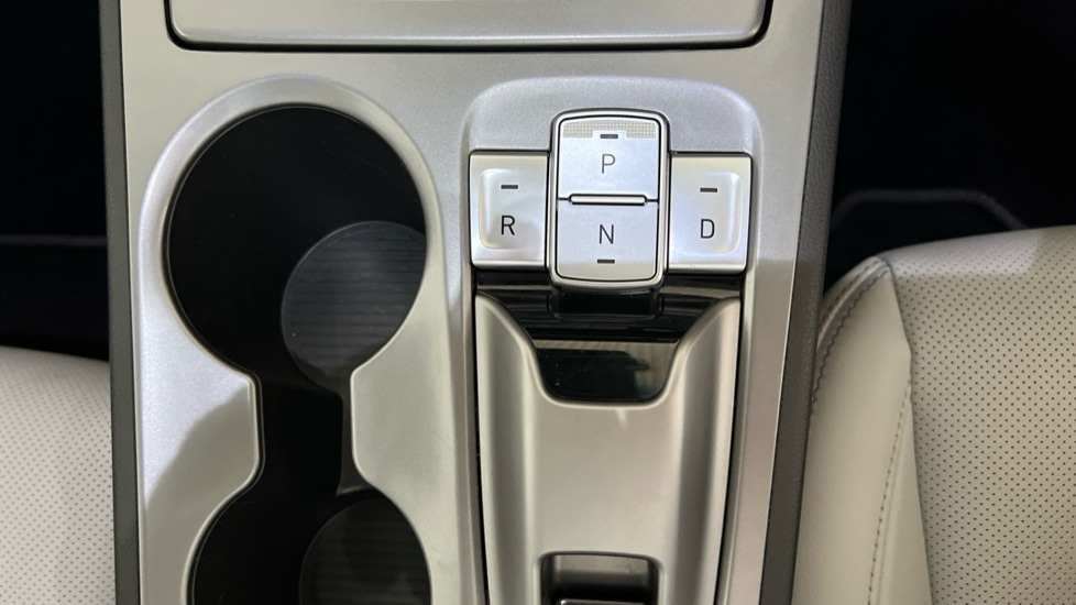 Used Hyundai KONA 2023 for sale - 76647819: Photo 29