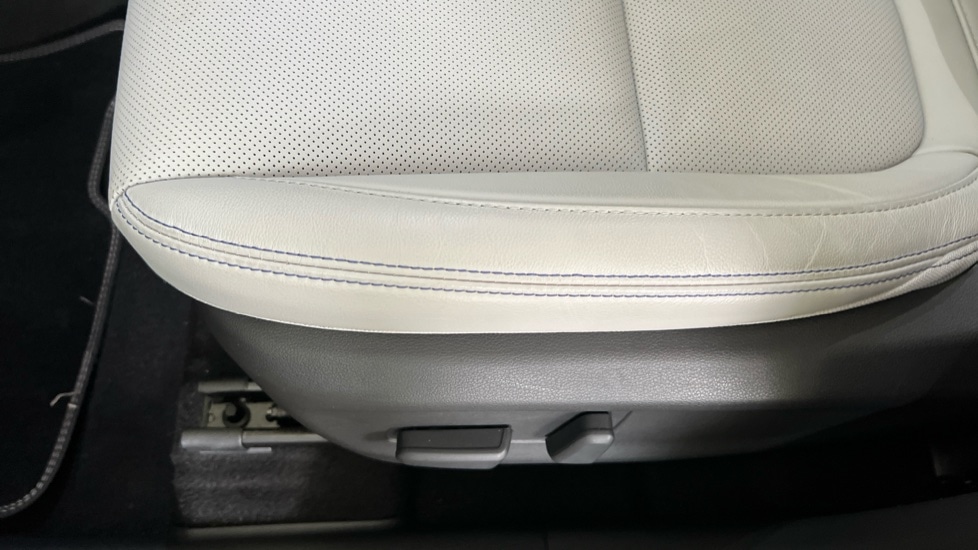 Used Hyundai KONA 2023 for sale - 76647819: Photo 32