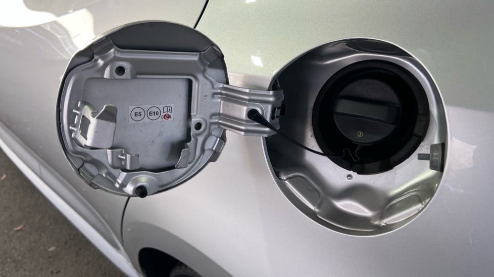 Used Toyota Corolla 2021 for sale - 76874863: Photo 21