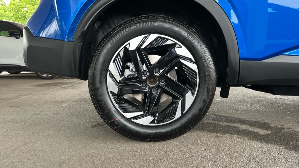 Used Nissan Qashqai 2025 for sale - 75641121: Photo 4