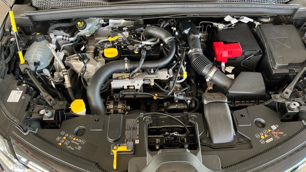 Used Renault Captur 2024 for sale - 76966793: Photo 16