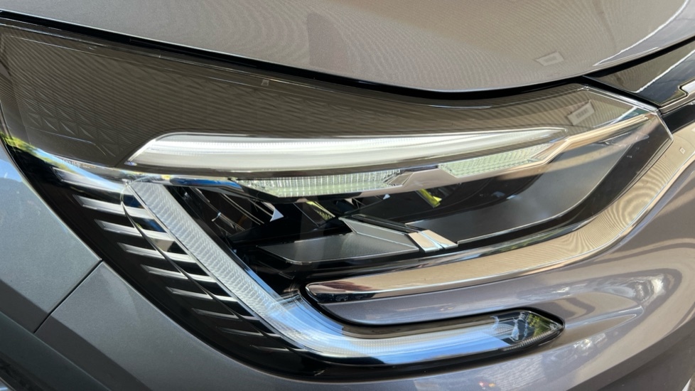 Used Renault Captur 2024 for sale - 76966793: Photo 43