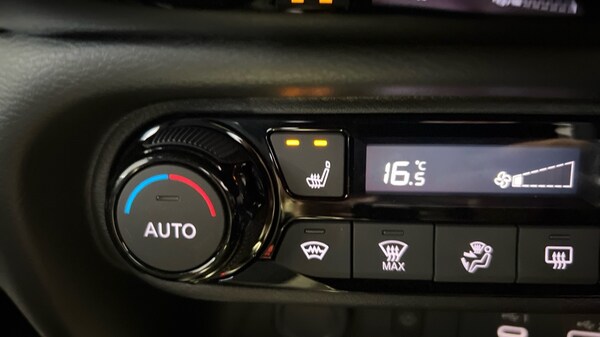 Used Nissan Juke 2024 for sale - 75220098: Photo 37