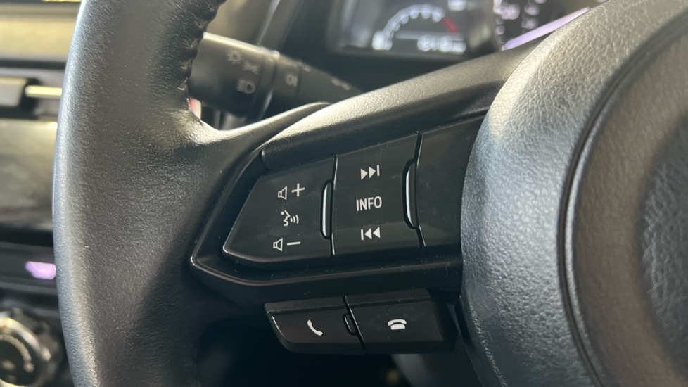 Used Mazda Mazda2 2023 for sale - 76874776: Photo 23