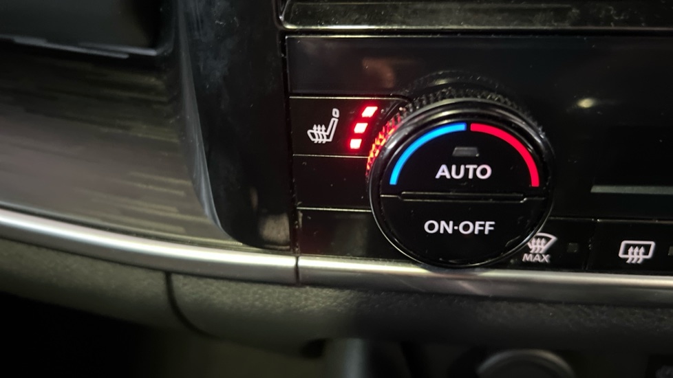 Used Nissan Qashqai 2022 for sale - 76826642: Photo 31