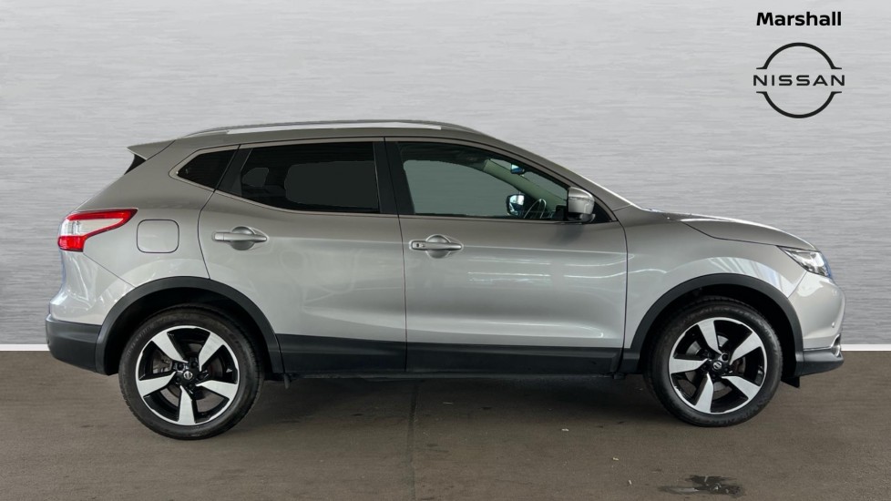 Used Nissan Qashqai 2017 for sale - 75954772: Photo 3