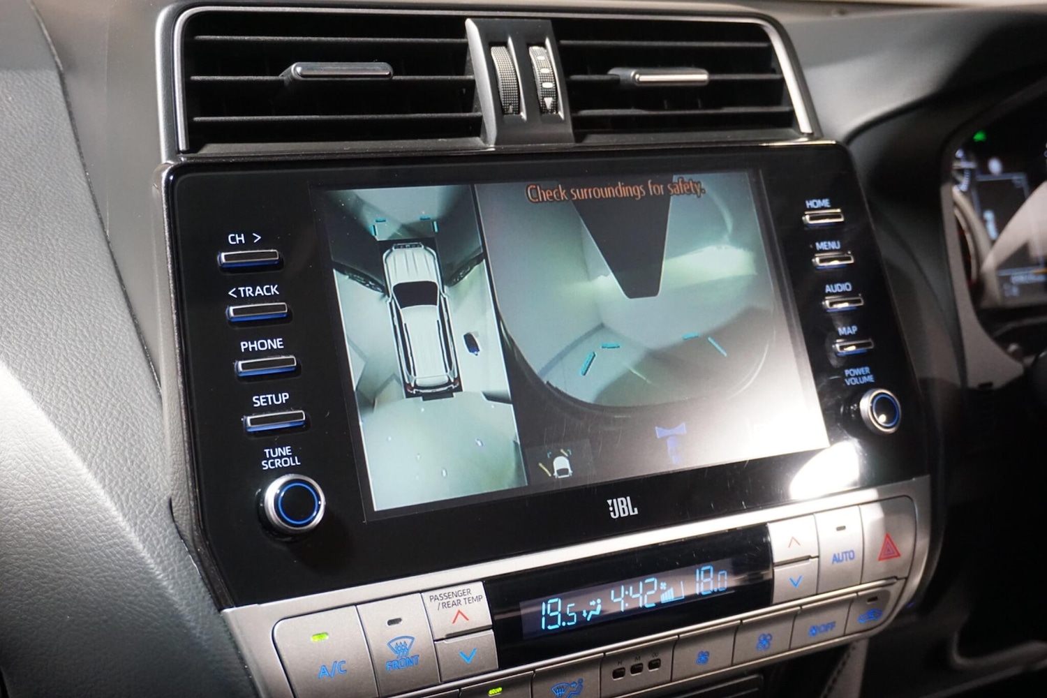 Used Toyota Land Cruiser 2021 for sale - 77305587: Photo 17