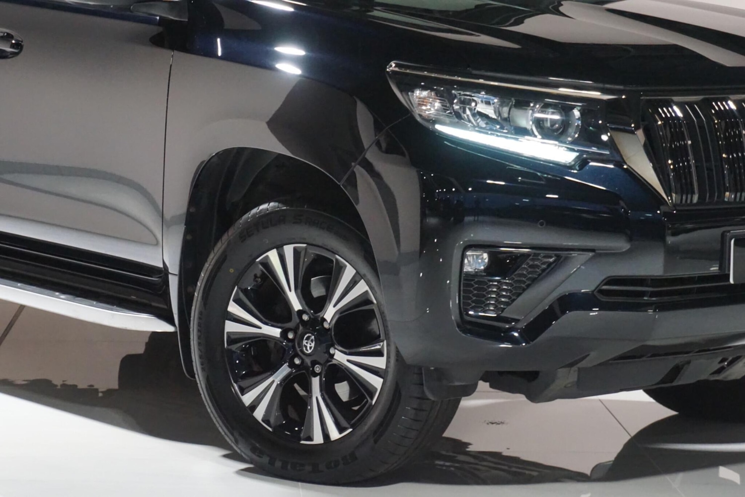 Used Toyota Land Cruiser 2021 for sale - 77305587: Photo 44