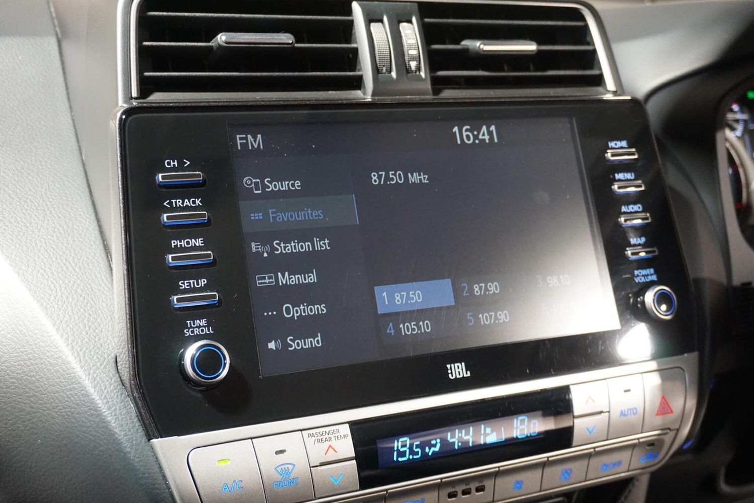 Used Toyota Land Cruiser 2021 for sale - 77305587: Photo 59