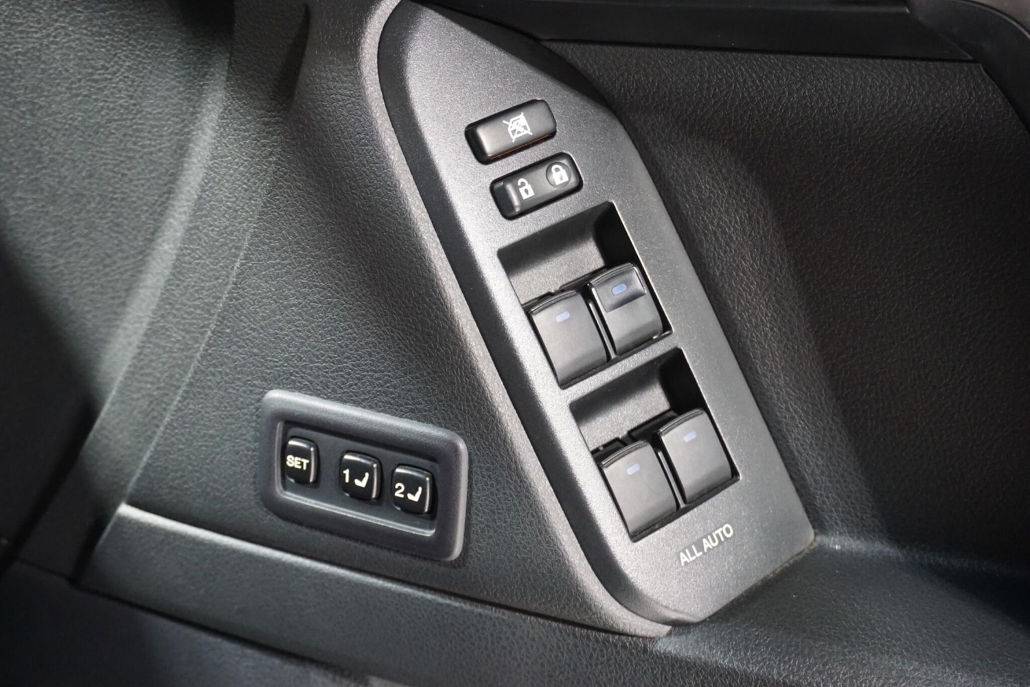 Used Toyota Land Cruiser 2021 for sale - 77305587: Photo 67