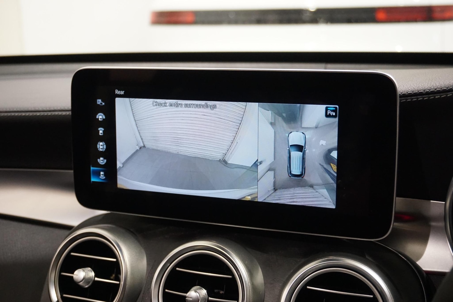 Used Mercedes-Benz GLC 2019 for sale - 76988448: Photo 61