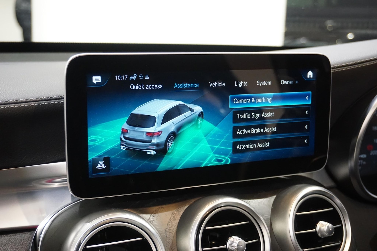 Used Mercedes-Benz GLC 2019 for sale - 76988448: Photo 64