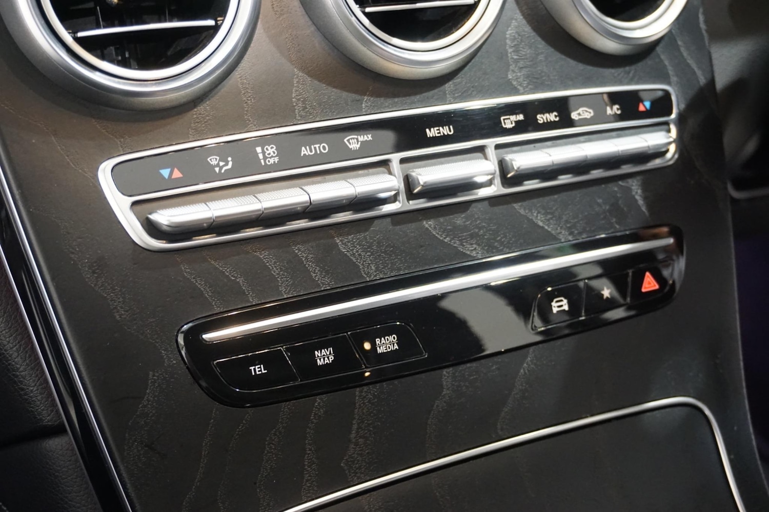 Used Mercedes-Benz GLC 2019 for sale - 76988448: Photo 66