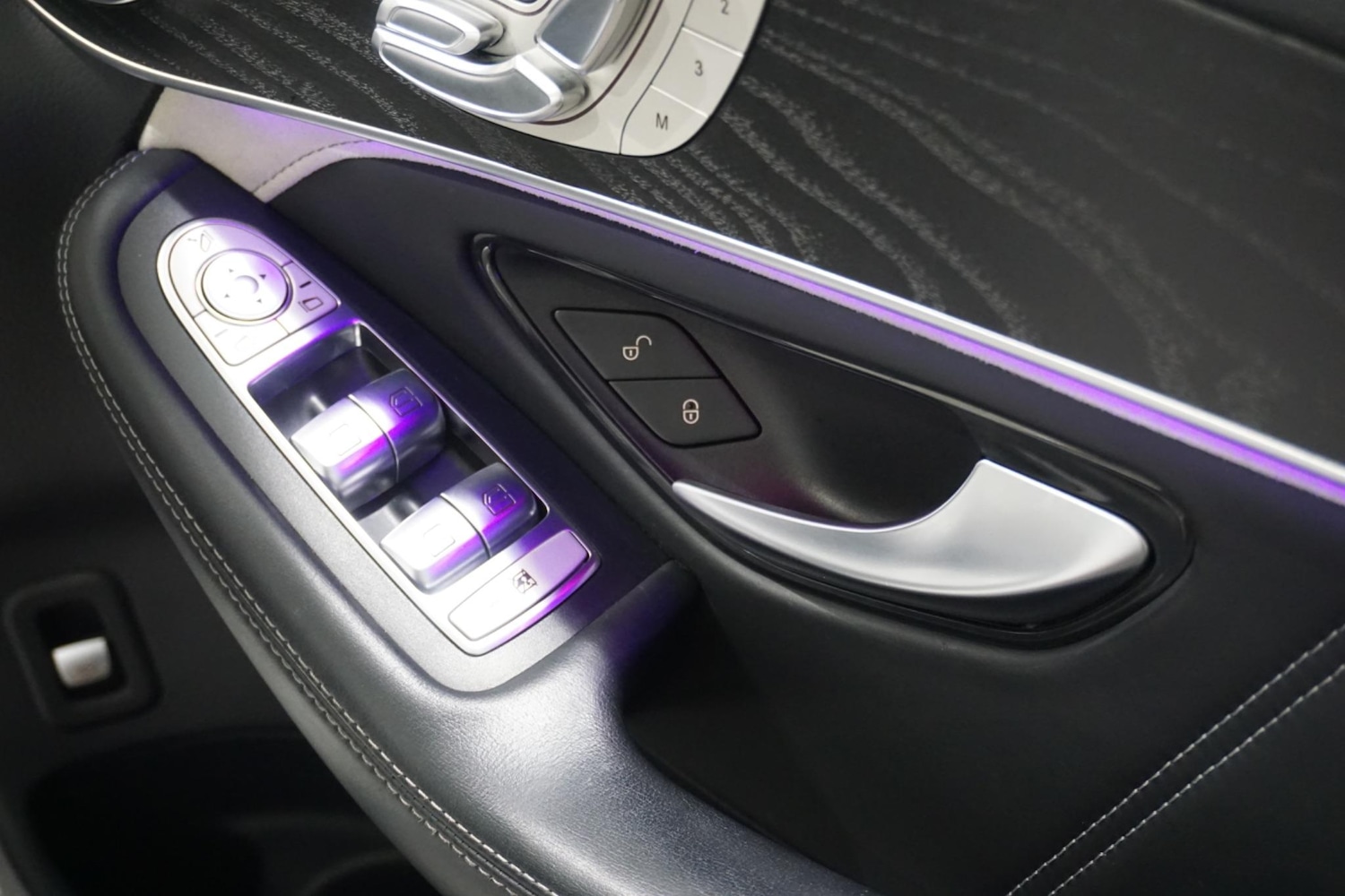 Used Mercedes-Benz GLC 2019 for sale - 76988448: Photo 69