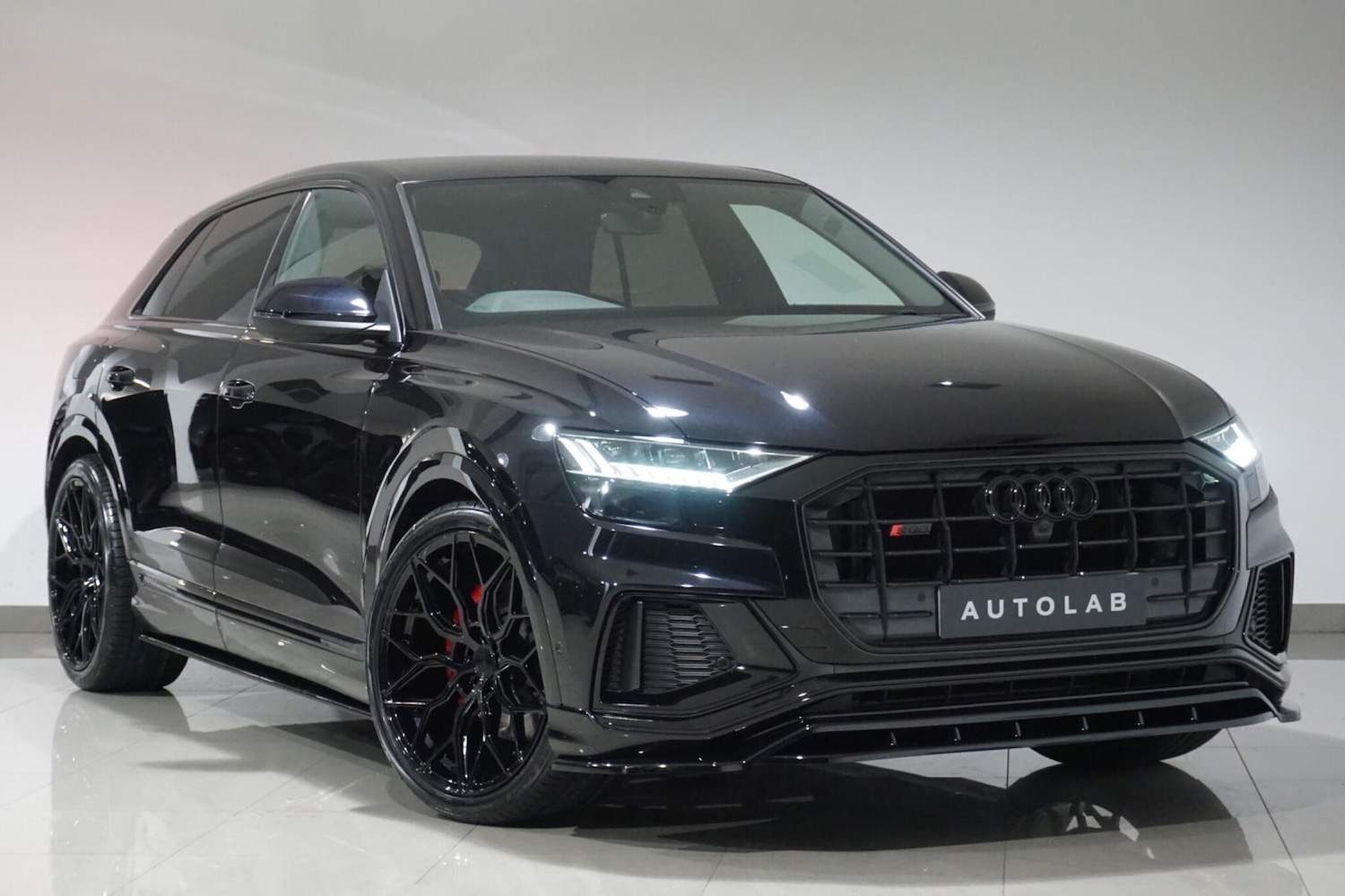 Used Audi Q8 for sale - 76476484: Photo 1