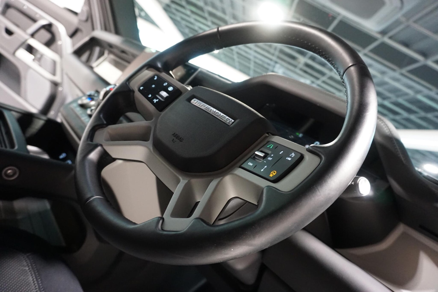 Used Land Rover Defender 2024 for sale - 77016431: Photo 59