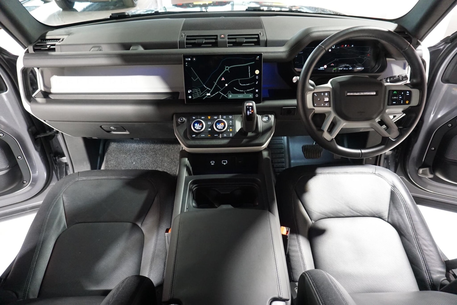 Used Land Rover Defender 2024 for sale - 77016431: Photo 9