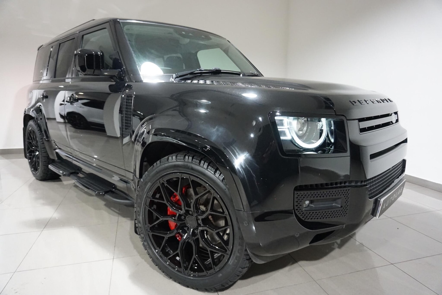 Used Land Rover Defender 2024 for sale - 77029074: Photo 26