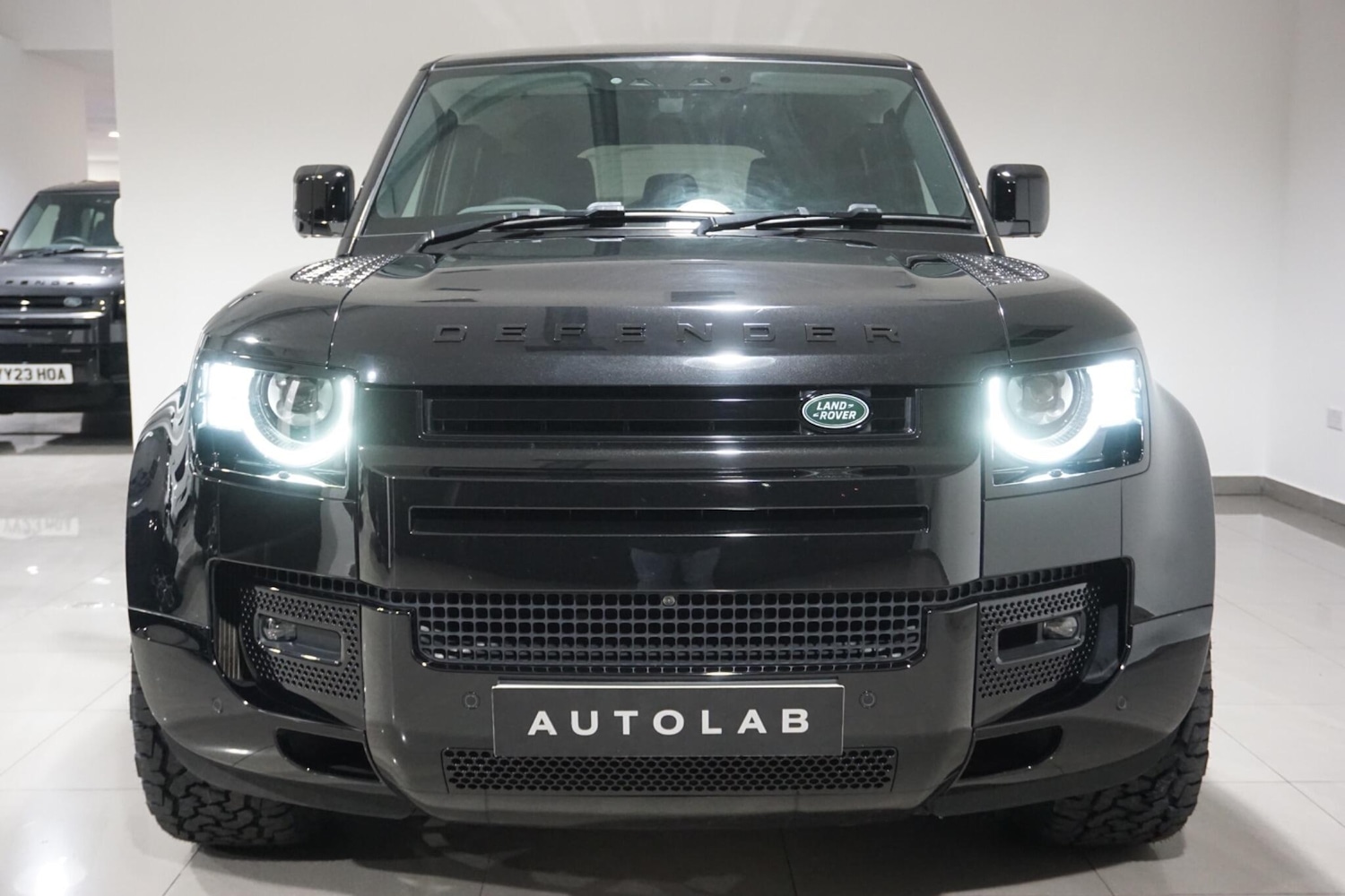 Used Land Rover Defender 2024 for sale - 77029074: Photo 27