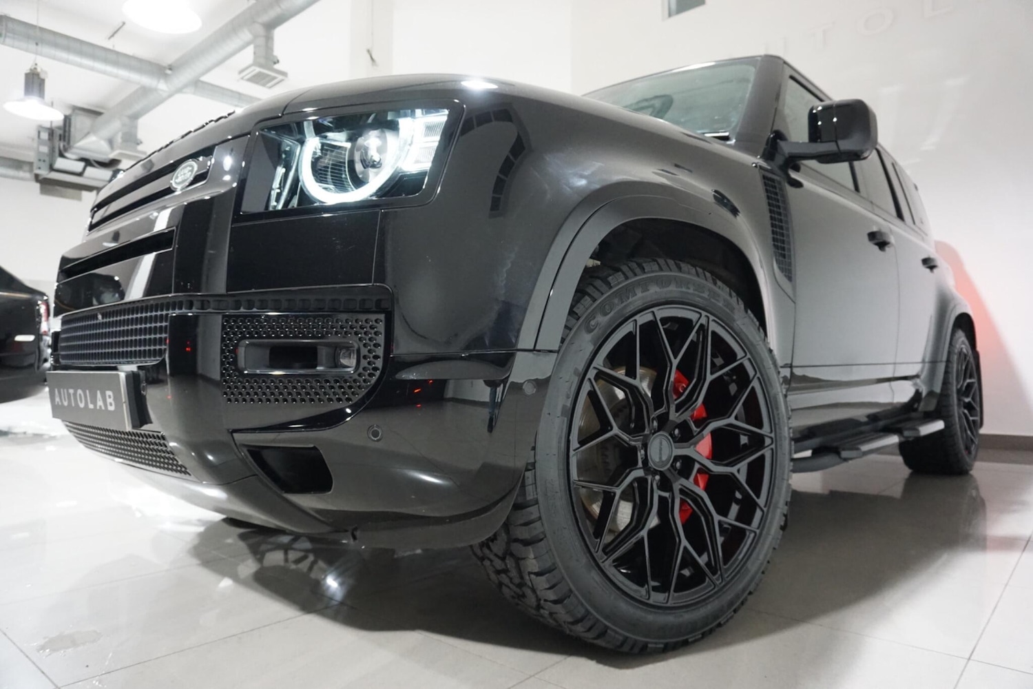 Used Land Rover Defender 2024 for sale - 77029074: Photo 34