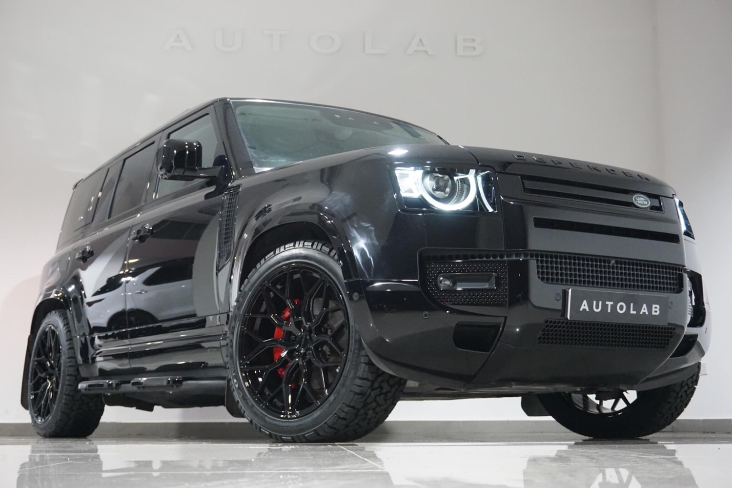 Used Land Rover Defender 2024 for sale - 77029074: Photo 36